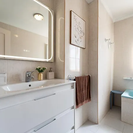 Malagasuite Terrace & Parking *